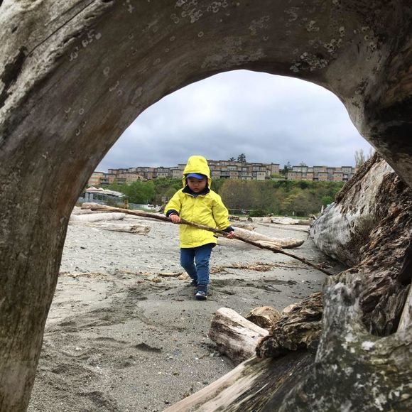 Meet your Posher, Sunhee - Picture 1 of 1